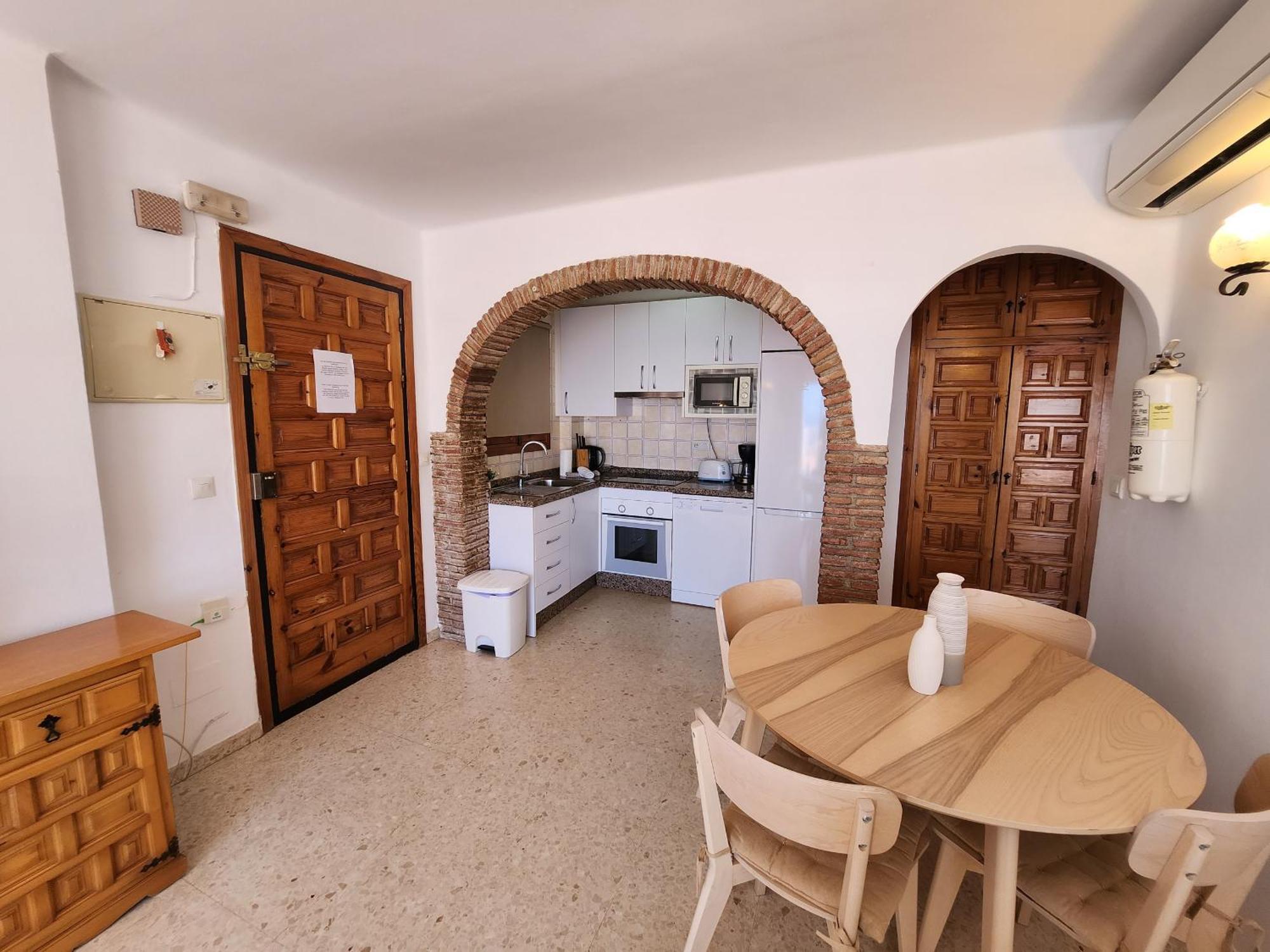 R838 Capistrano Playa 213 Apartamento *